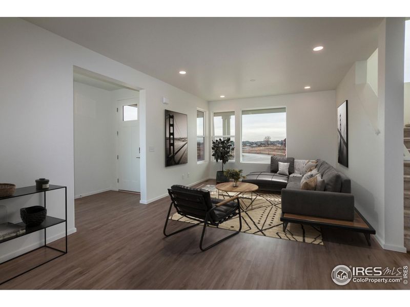EXAMPLE PHOTOS: LIVING ROOM W/ VIRTUAL STAGING