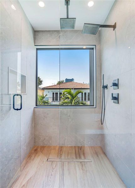 Image 21 of a home in . Image 21 of a home in .