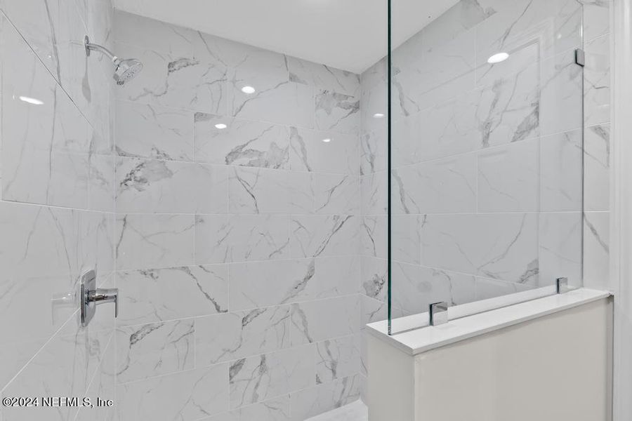 Close-up of interior finishes inside a home in , Jacksonville (Image 17).