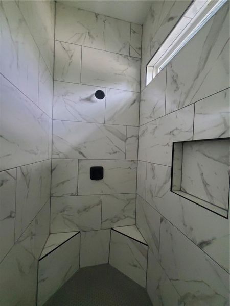 MASSIVE PRIMARY SHOWER MASSIVE PRIMARY SHOWER