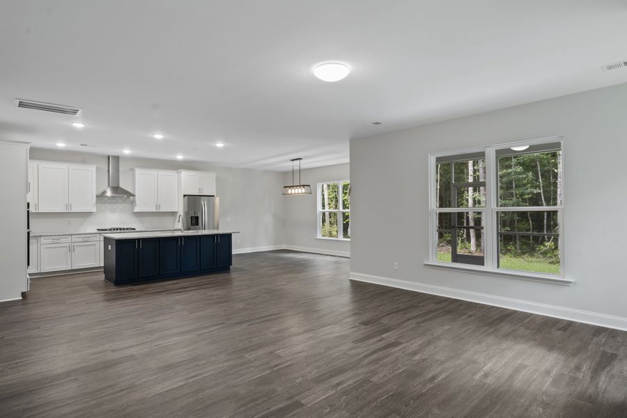 Representative unfurnished interior of a home built from the Brewster by Center Park Homes in Central Estates, Summerville (Image 16).