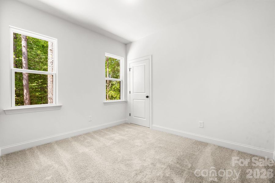 Spacious, unfurnished interior of a new home in , Hickory (Image 35).