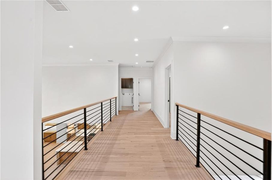 Spacious, unfurnished interior of a new home in , Alpharetta (Image 33).