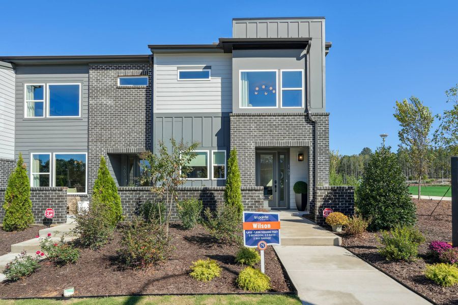 Image 35 representing the Wilson by Tri Pointe Homes in The Townes at NoVi, Pittsboro, NC.