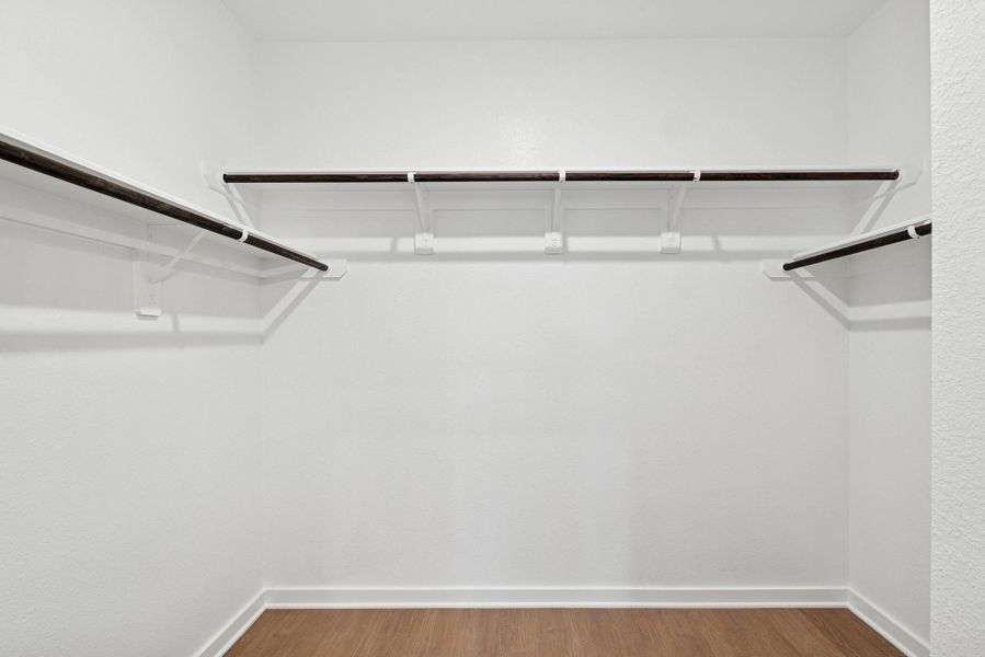 Spacious, unfurnished interior of a new home in Summerview, Fulshear (Image 30).