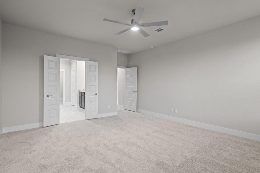 Spacious, unfurnished interior of a new home in Briarwood Crossing, Rosenberg (Image 32). Spacious, unfurnished interior of a new home in Briarwood Crossing, Rosenberg (Image 32).