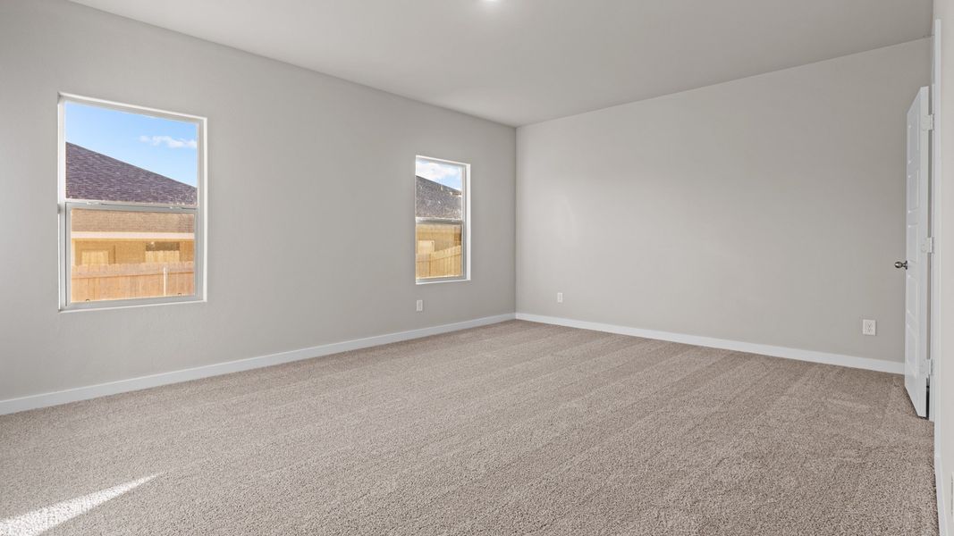 Representative unfurnished interior of a home built from the ROSEMONT by D.R. Horton in Homestead at Parks Bell Ranch, Odessa (Image 14).