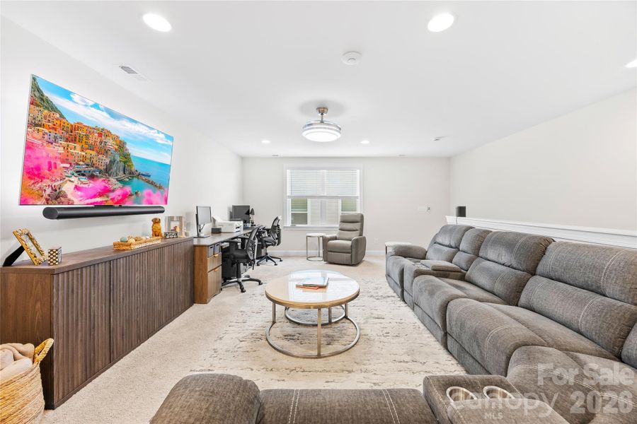 Large Loft Space Large Loft Space