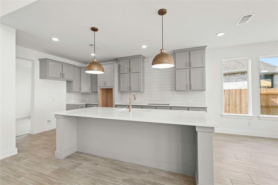 Representative image. Features, specifications, selections and colors may vary. Representative image. Features, specifications, selections and colors may vary.