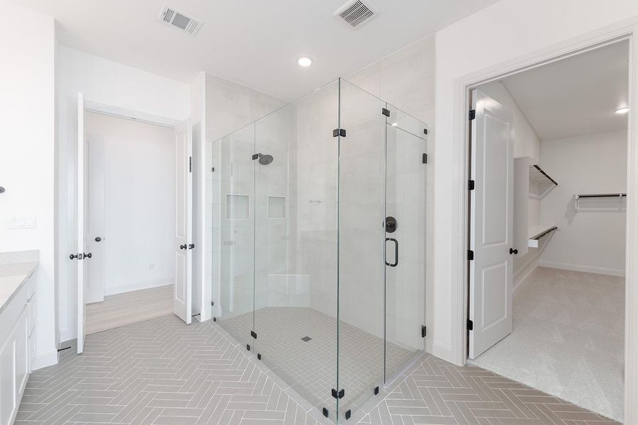 Furnished interior view inside a new home in Lariat - 80', Liberty Hill (Image 13).