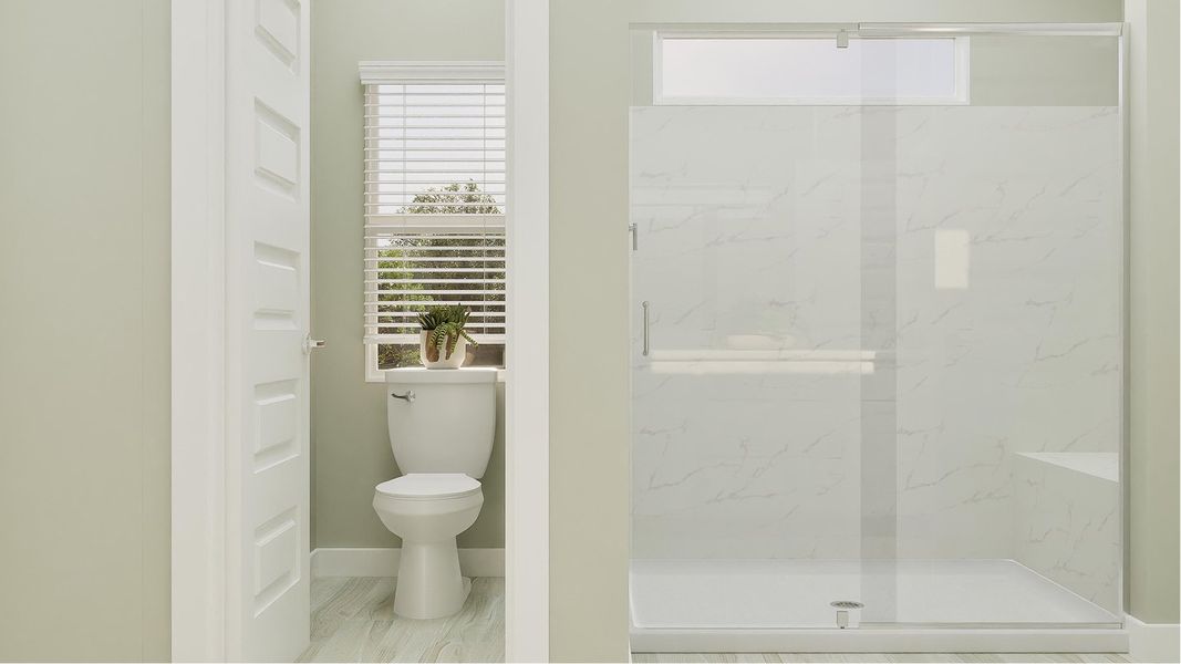 4521 Santa Clara Owners Bath 2of2 F2 Base2