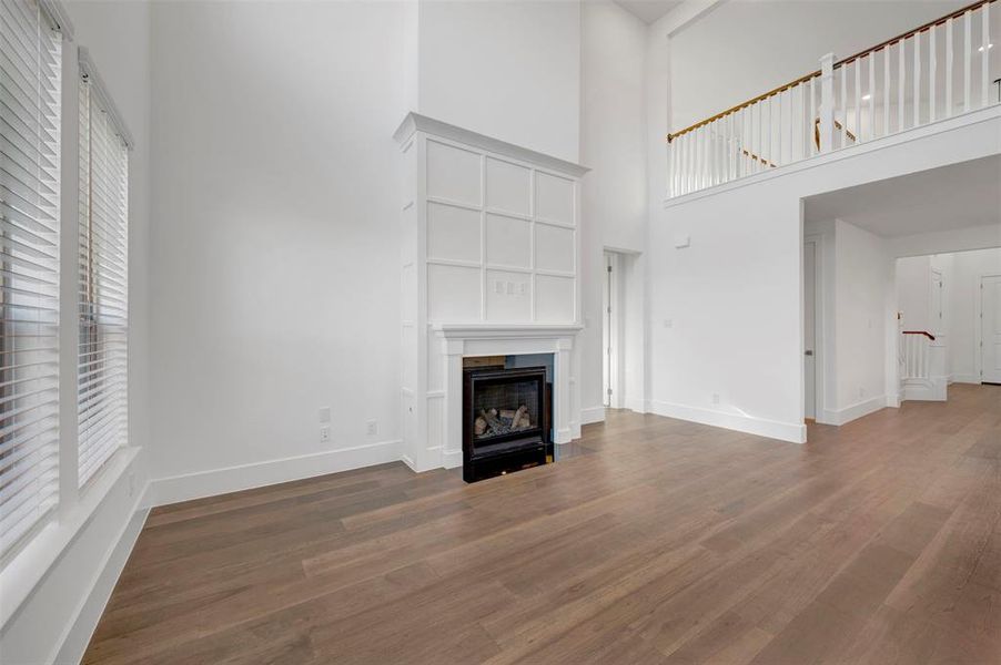 Spacious, unfurnished interior of a new home in Kreymer at the Park, Wylie (Image 35).