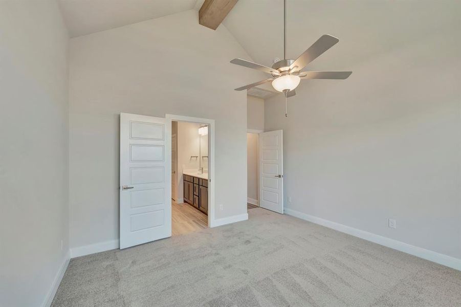 Spacious, unfurnished interior of a new home in Creekshaw – Gardens, Royse City (Image 23). Spacious, unfurnished interior of a new home in Creekshaw – Gardens, Royse City (Image 23).