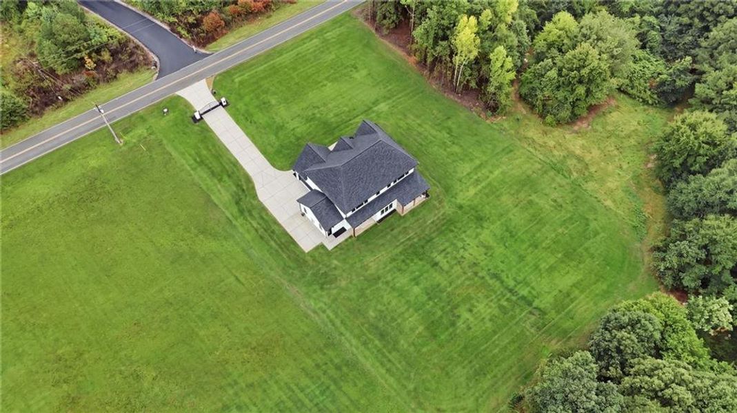 Image 67 of a home in .