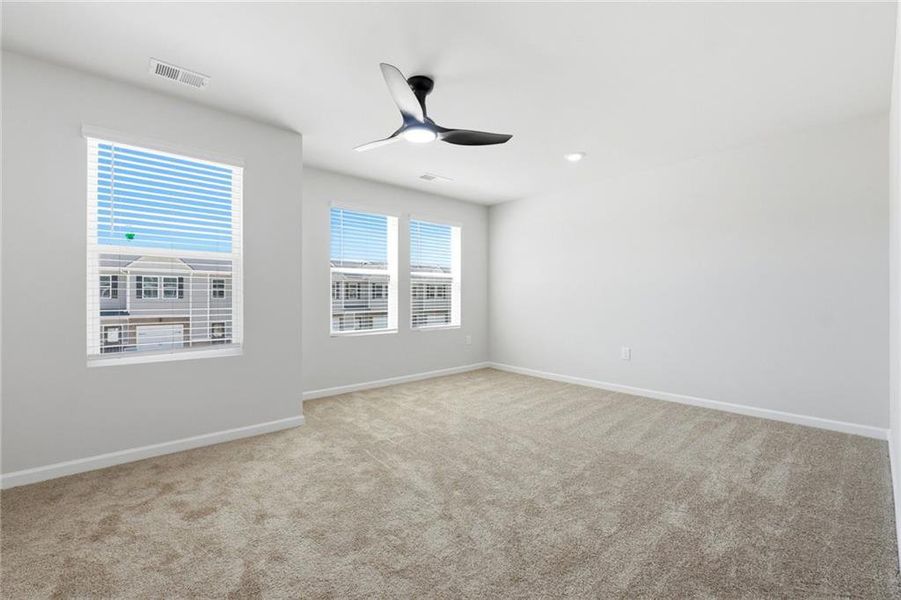 Spacious, unfurnished interior of a new home in Azalea Hills, Temple (Image 19).