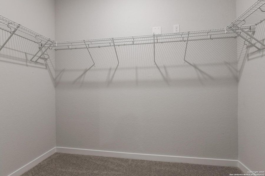 Spacious, unfurnished interior of a new home in Saddlebrook Ranch, Schertz (Image 25).