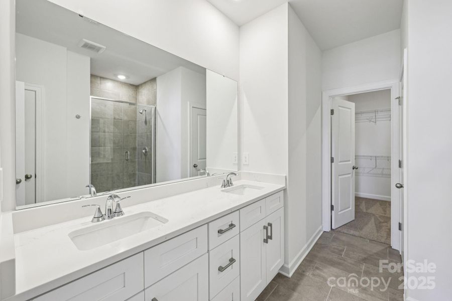 Furnished interior view inside a new home in Brighton Springs, York (Image 14).