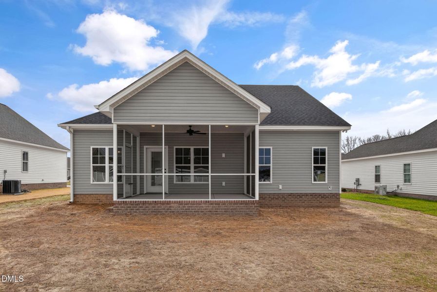 32-web-or-mls-3818-valleyfield-ln-elm-ci