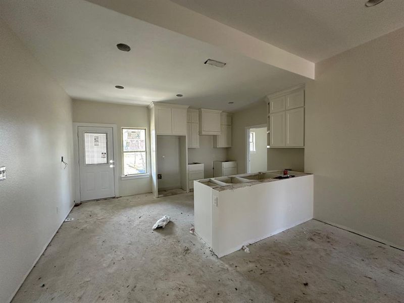 Image 12 of a home in . Image 12 of a home in .