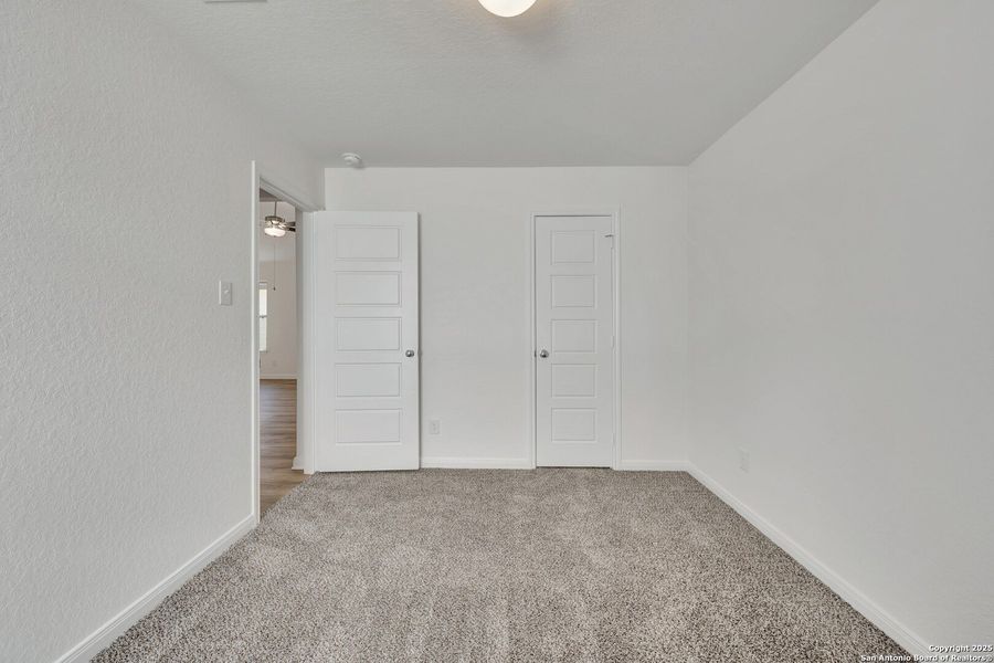 Spacious, unfurnished interior of a new home in Park Place, New Braunfels (Image 20). Spacious, unfurnished interior of a new home in Park Place, New Braunfels (Image 20).