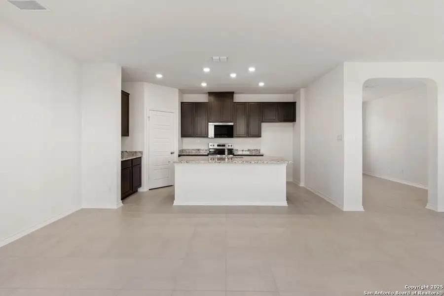 Furnished interior view inside a new home in Woodside Farms, Seguin (Image 4).