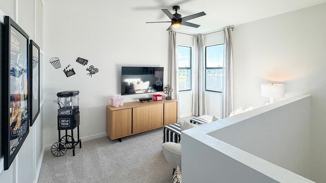 _pic_periwinkle_loft_1of2_f2[1]