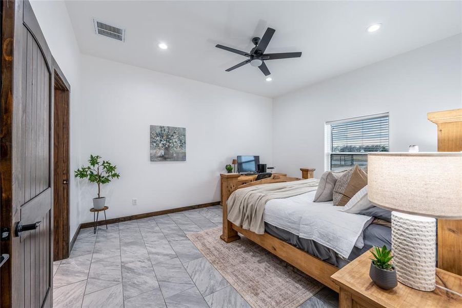 Furnished interior view inside a new home in , Sumner (Image 15).