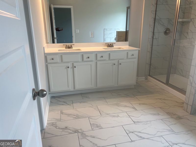 Furnished interior view inside a new home in Crofton Place Enclave, Snellville (Image 9). Furnished interior view inside a new home in Crofton Place Enclave, Snellville (Image 9).