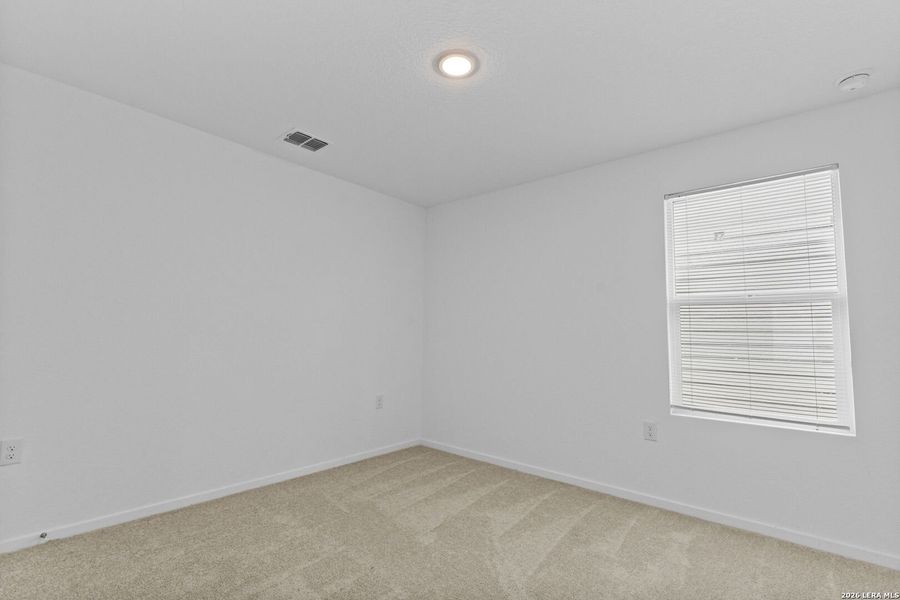 Spacious, unfurnished interior of a new home in Somerset Meadows, San Antonio (Image 19). Spacious, unfurnished interior of a new home in Somerset Meadows, San Antonio (Image 19).