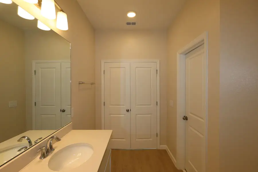 Bathroom Bathroom