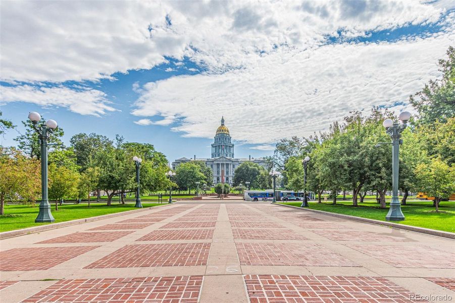 Image 36 of a home in .