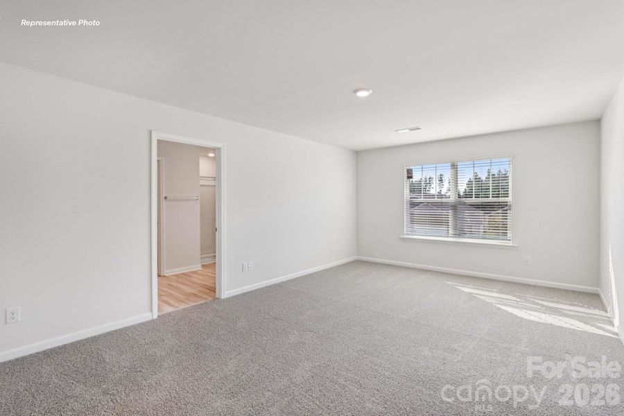 Spacious, unfurnished interior of a new home in The Falls at Newton, Newton (Image 17).