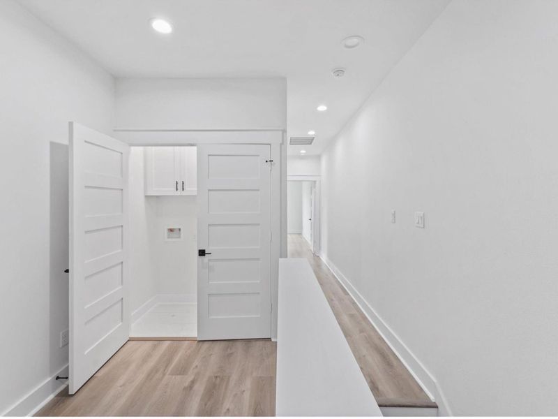 Image 12 of a home in .