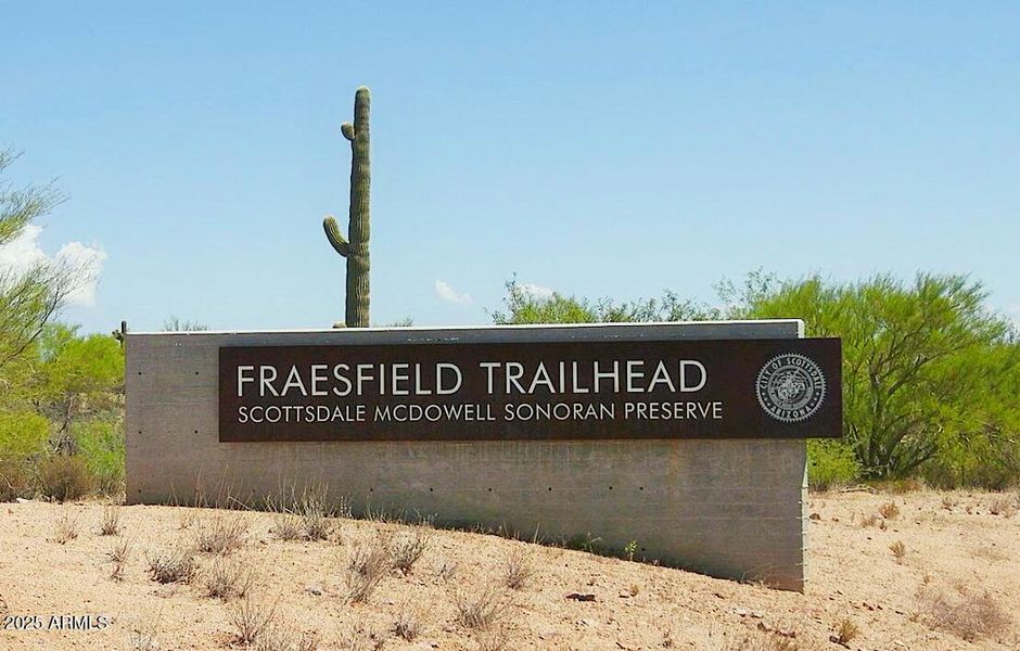 Fraesfield Trailhead