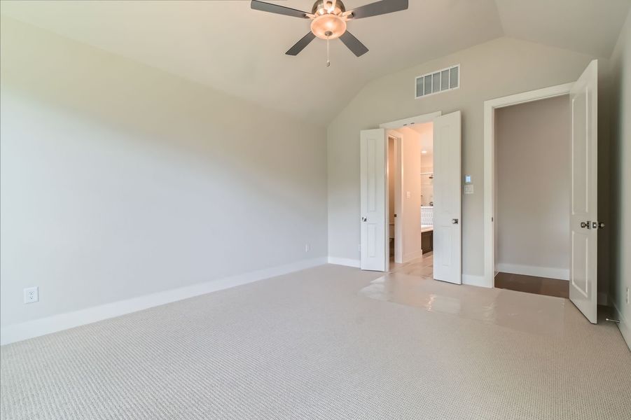 Plan 1564 Representative Photo - Main Bedroom Plan 1564 Representative Photo - Main Bedroom