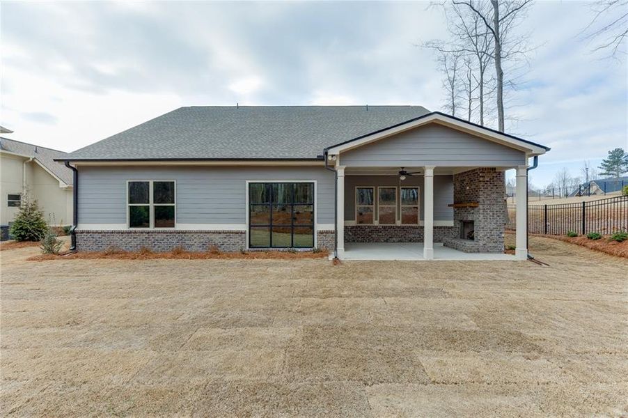 Exterior details and patio area of a home in , Jefferson (Image 4).
