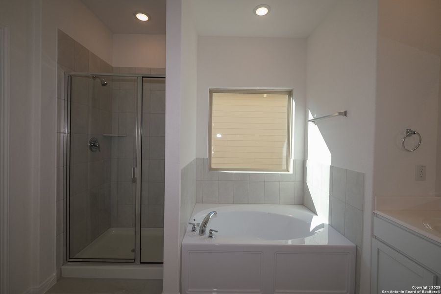 Furnished interior view inside a new home in Paloma Park, Converse (Image 10). Furnished interior view inside a new home in Paloma Park, Converse (Image 10).