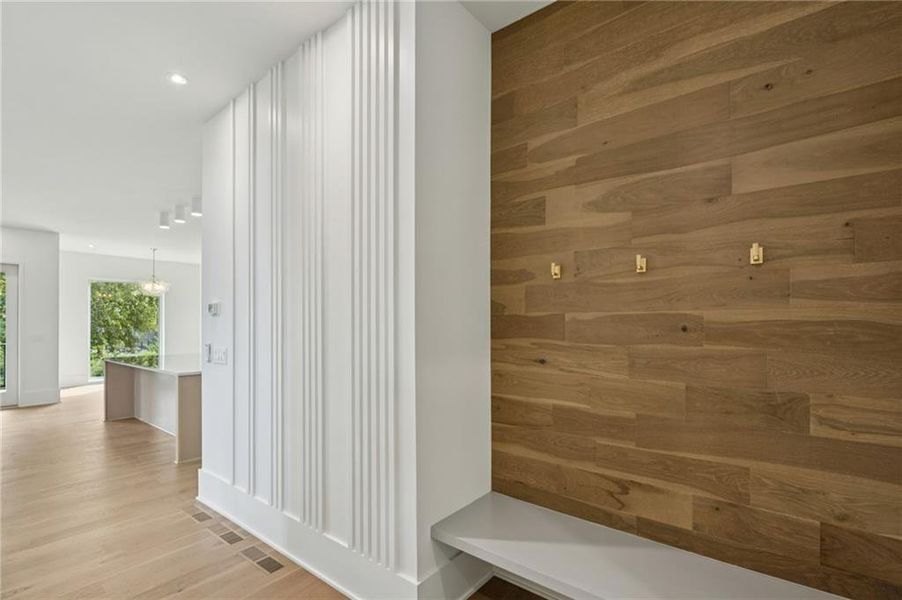 Spacious, unfurnished interior of a new home in , Atlanta (Image 35).