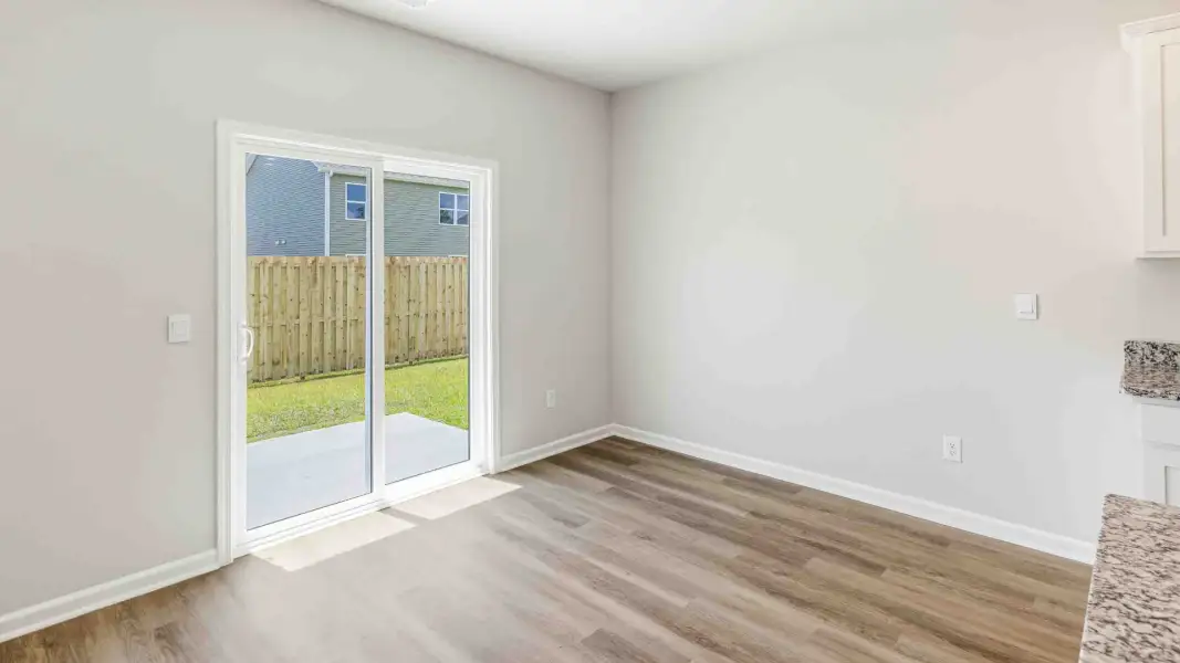 Representative unfurnished interior of a home built from the Hayden by D.R. Horton in Brookside, Richlands (Image 15).