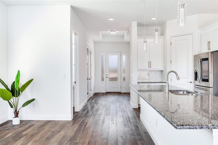 Furnished interior view inside a new home in , Treasure Island (Image 37).
