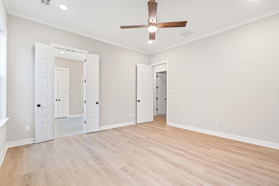 Spacious, unfurnished interior of a new home in Lockwood, Collierville (Image 19).