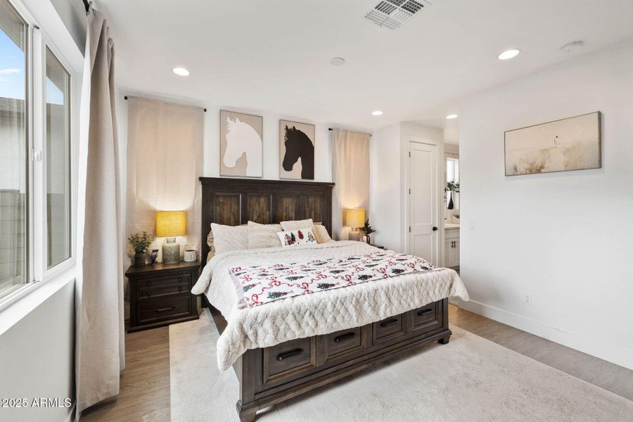 18-Primary Bedroom (2) 18-Primary Bedroom (2)