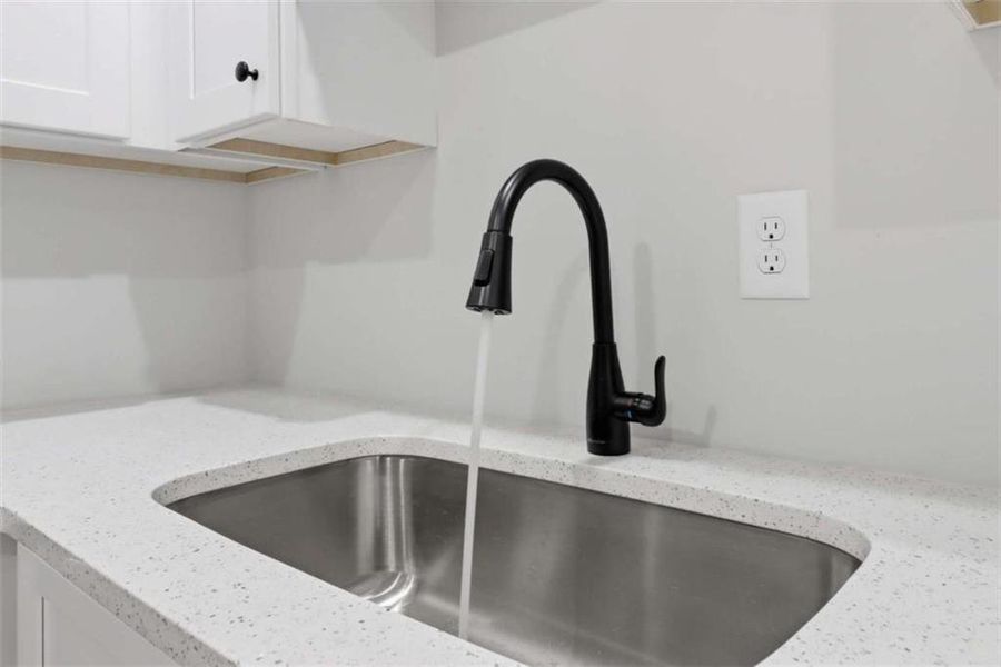 Close-up of interior finishes inside a home in Trinity Park, McDonough (Image 62).