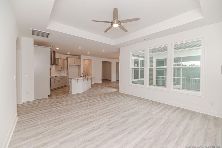 LR to Kitchen LR to Kitchen