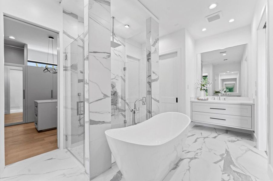 Furnished interior view inside a new home in , Houston (Image 18).