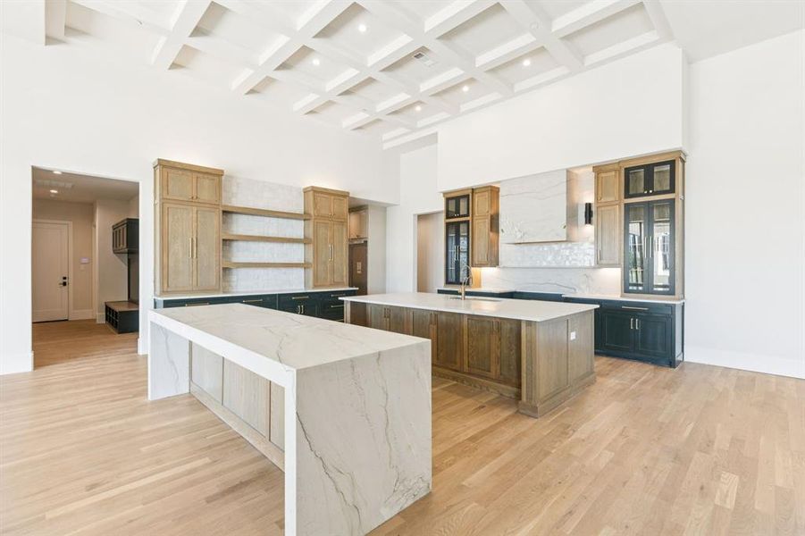 Community amenities in , Fairview (Image 24).