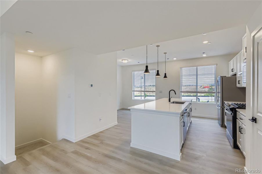 Spacious, unfurnished interior of a new home in , Broomfield (Image 11).