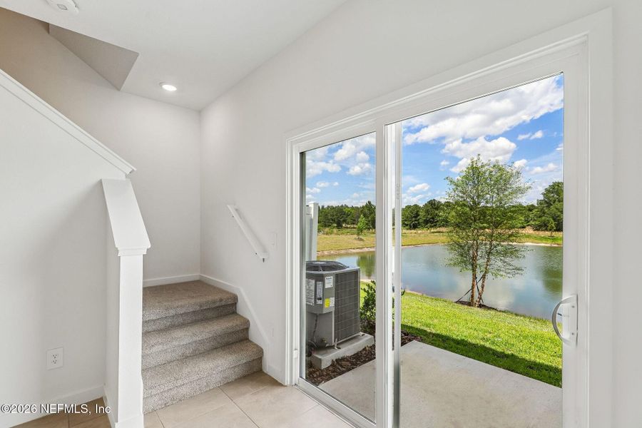 Spacious, unfurnished interior of a new home in The District at Oakleaf - The Commons, Middleburg (Image 14).