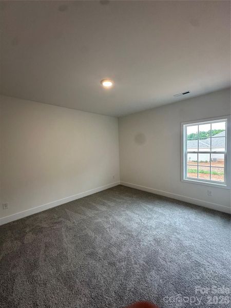 Spacious, unfurnished interior of a new home in Cardiff Glyn, Catawba (Image 21). Spacious, unfurnished interior of a new home in Cardiff Glyn, Catawba (Image 21).