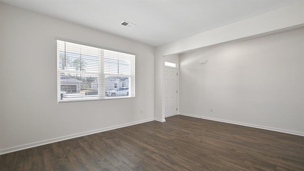 Spacious, unfurnished interior of a new home in Champion's Run, Lithonia (Image 33).